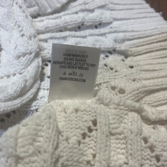 Jun Ivy Cable Knit Twist Back Sweater - Picture 5 of 5